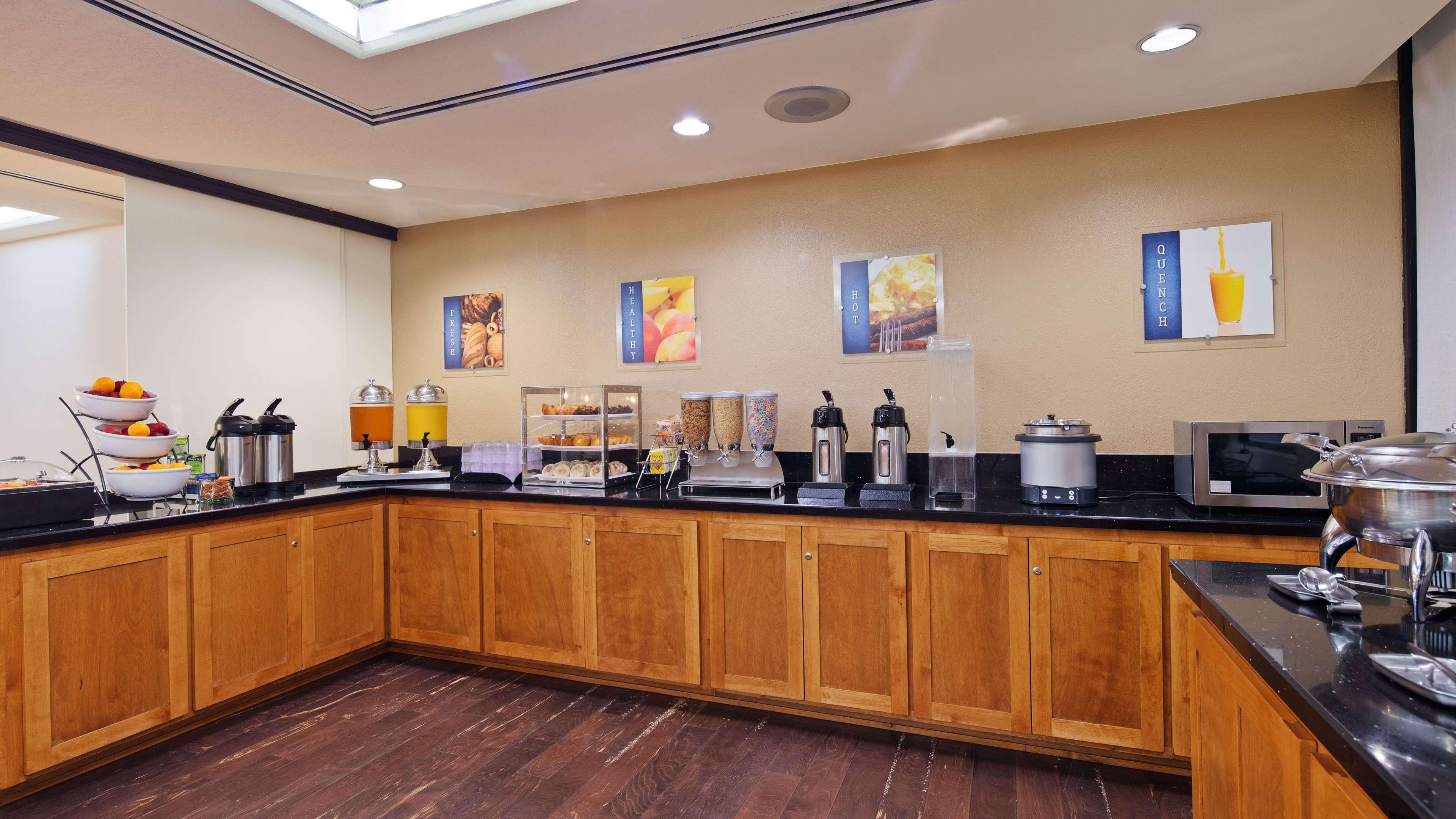 Best Western Plus Bayside Inn Сан Диего Екстериор снимка