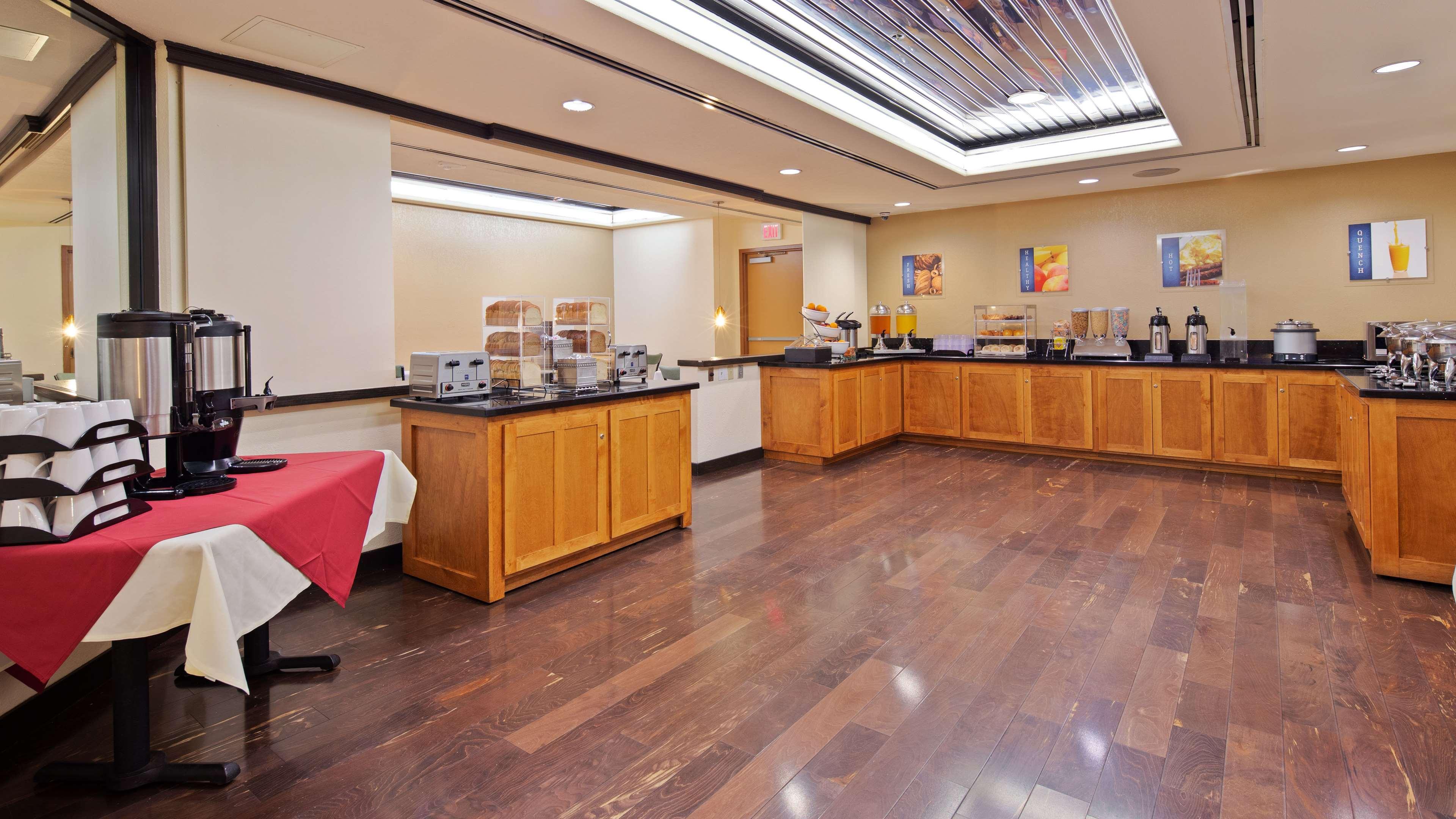 Best Western Plus Bayside Inn Сан Диего Екстериор снимка