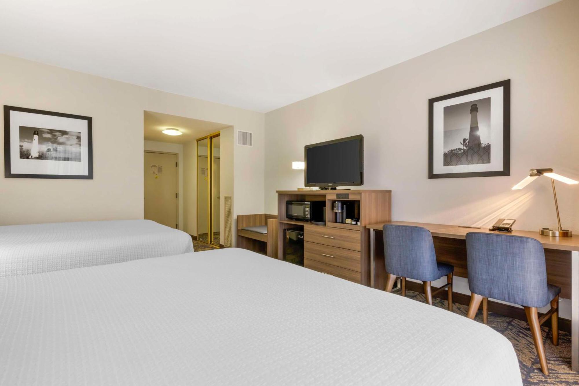 Best Western Plus Bayside Inn Сан Диего Екстериор снимка