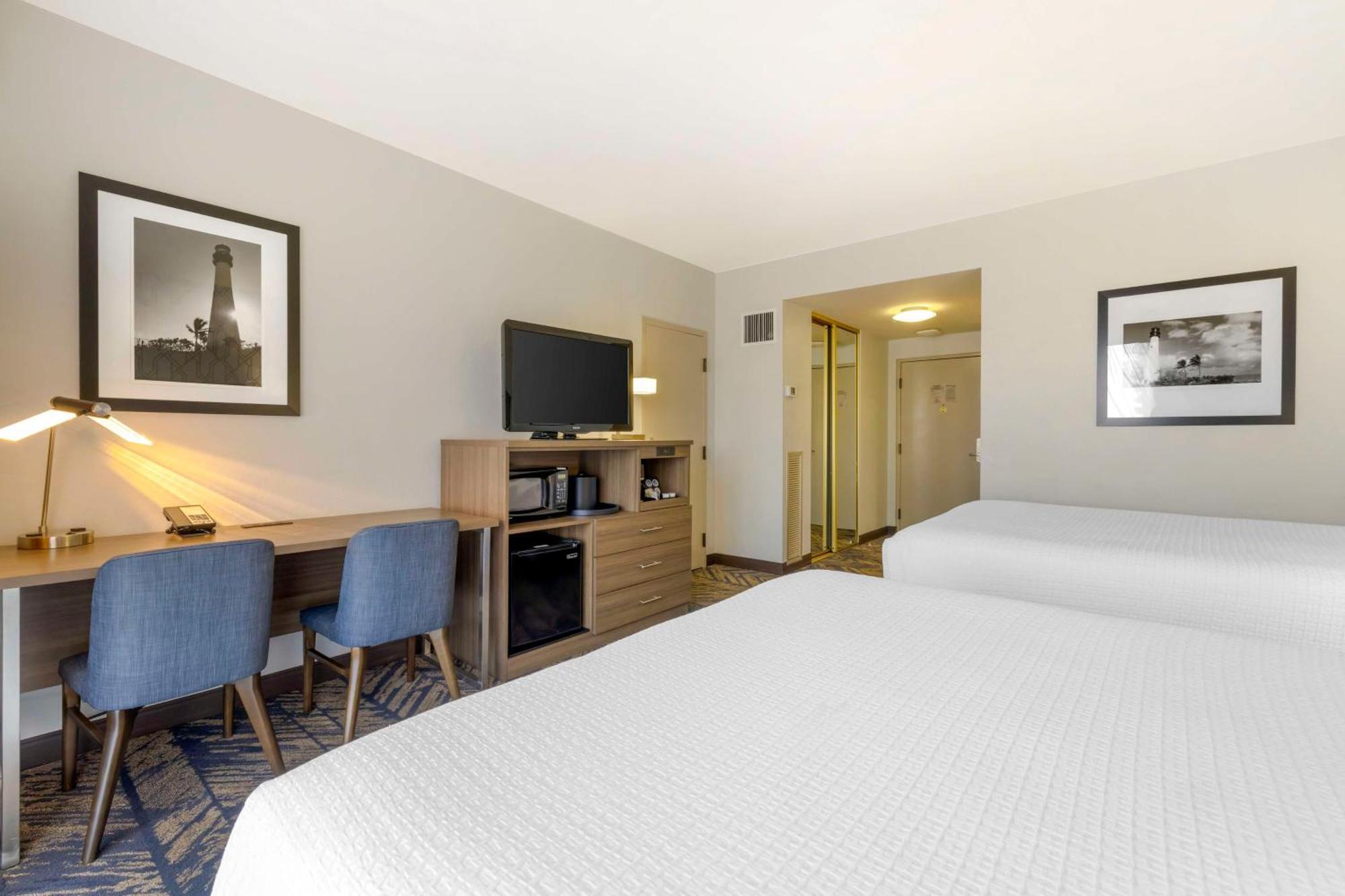 Best Western Plus Bayside Inn Сан Диего Екстериор снимка