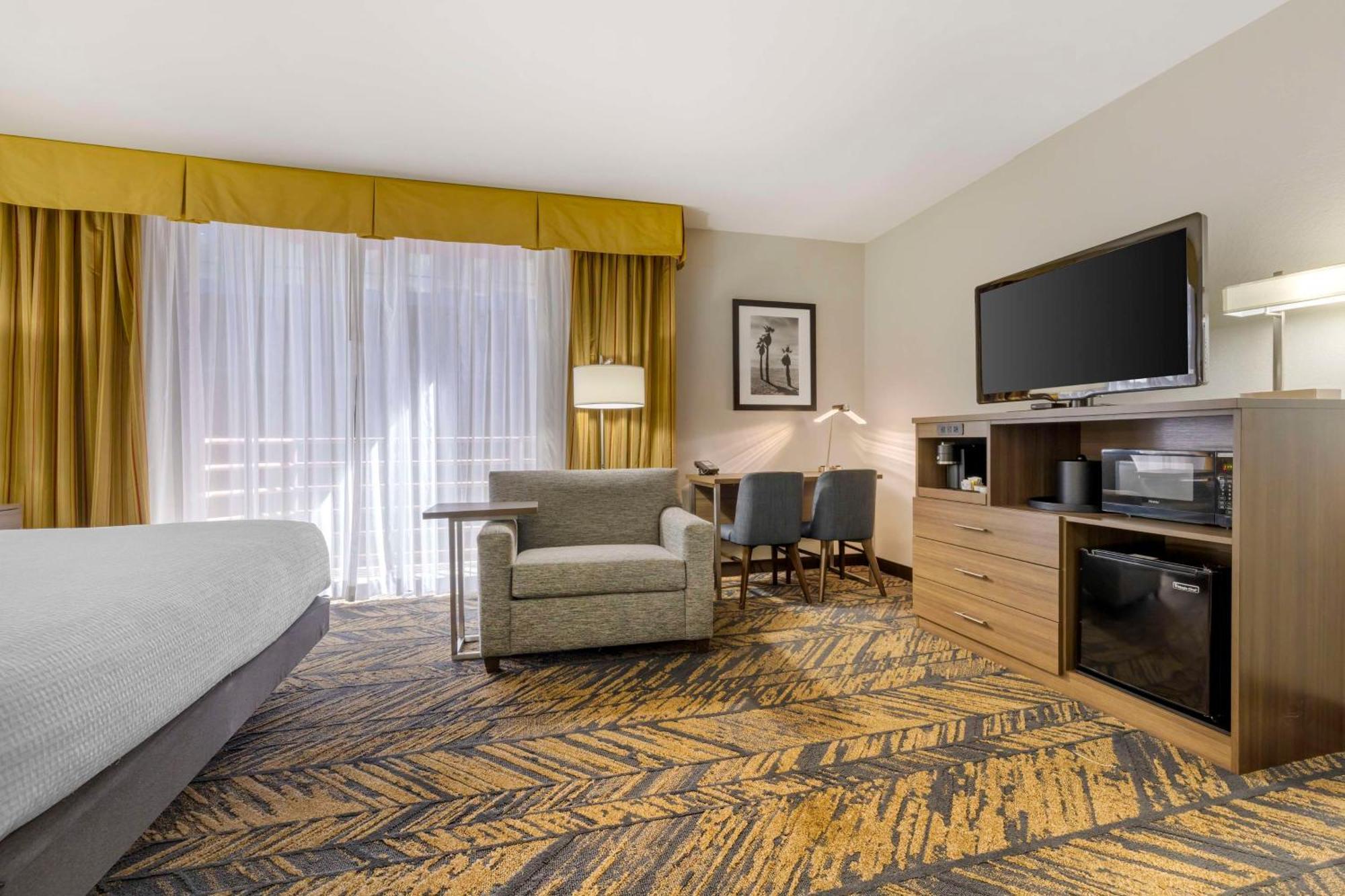 Best Western Plus Bayside Inn Сан Диего Екстериор снимка